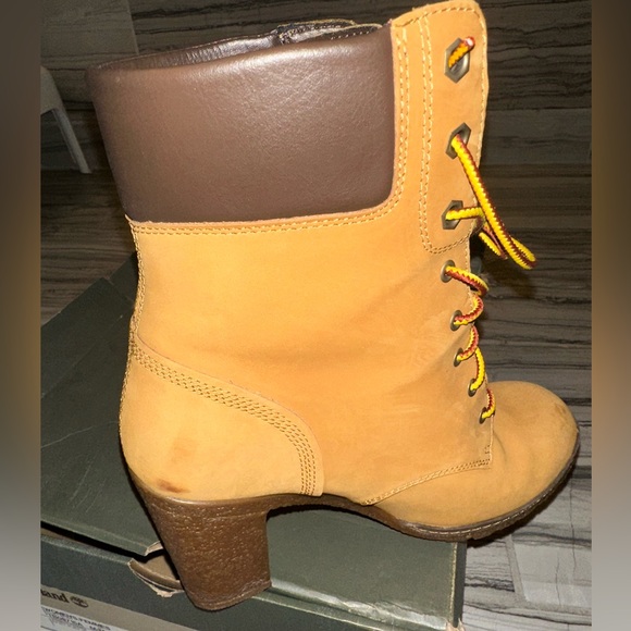 Timberland Women’s Boots - Picture 12 of 14